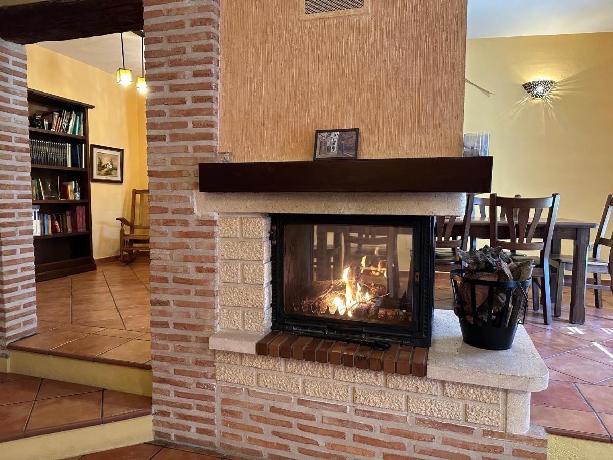 Casa Rural La Posada De Santa Teresa 파스트라나 외부 사진